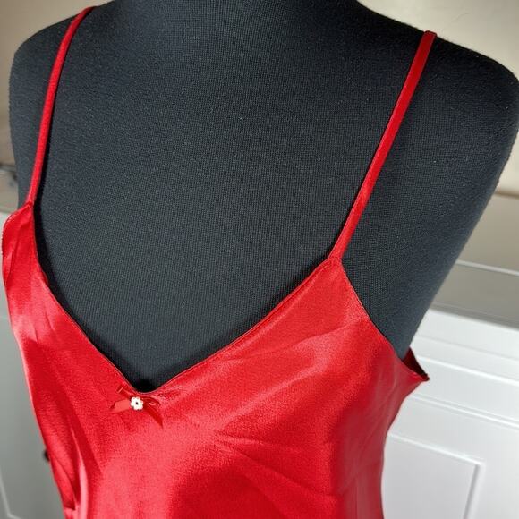 Intimate Affair California Vintage Red Satin Chemise Nightgown Bow w Pearls Sz M - Picture 8 of 15